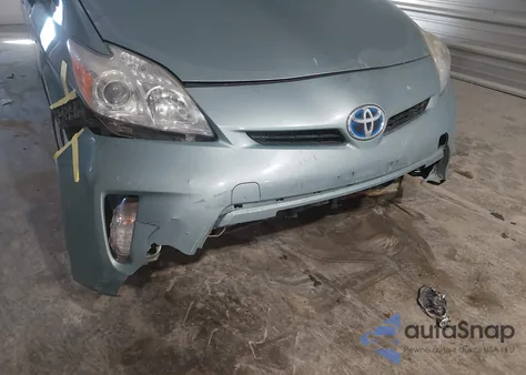 2013 Toyota Prius Three z USA, uszkodzony, nr VIN JTDKN3DU7D5642278